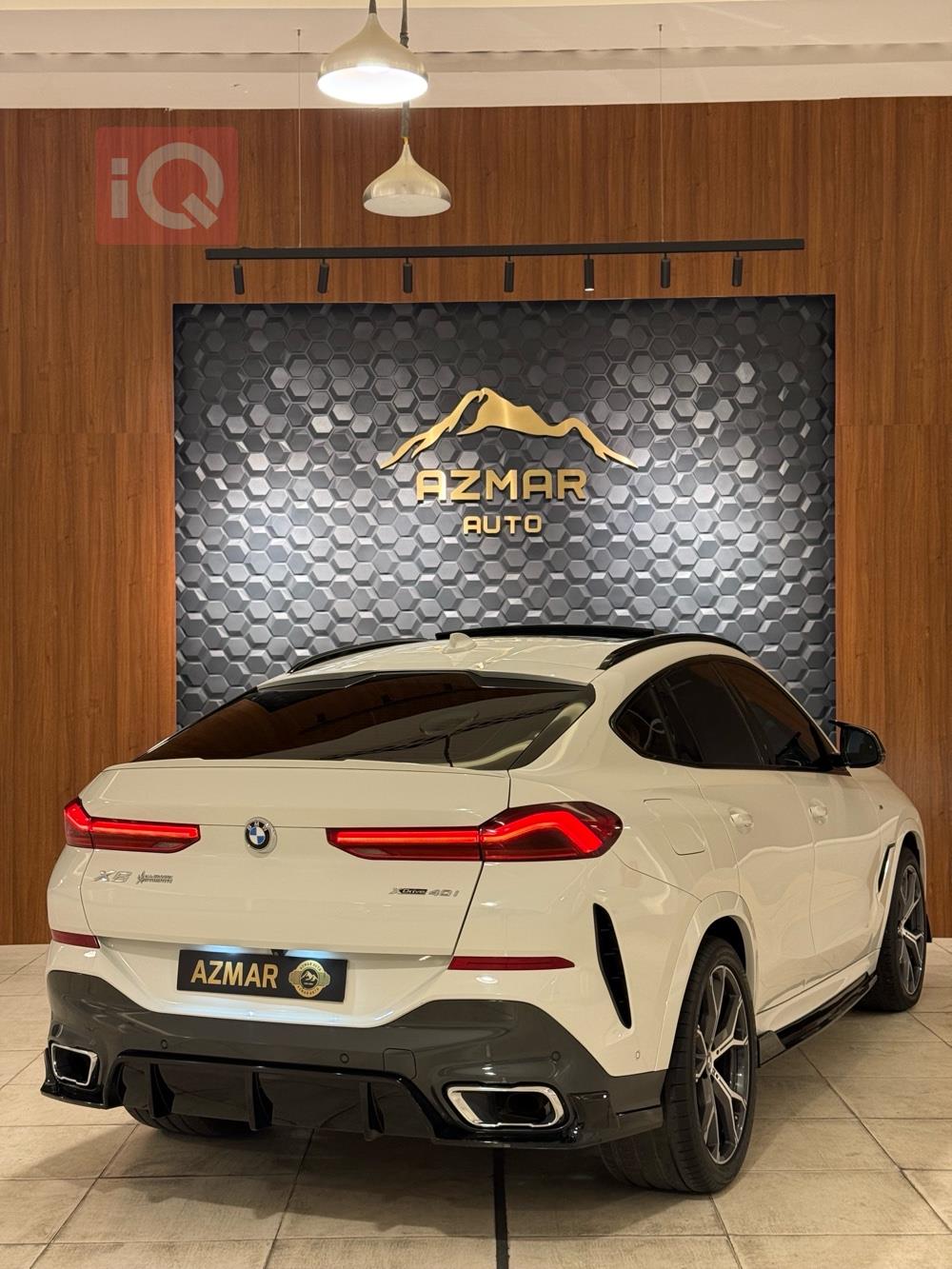 بی ئێم دەبڵیو X6